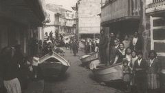 Una calle de Mux�a, en 1934, en una fotograf�a de Caama�o