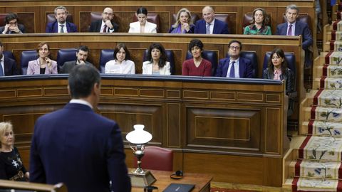 Feijoo, a S�nchez: �Basta ya. Nunca un Gobierno ha sido tan in�til, caro y dividido como el suyo�