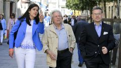 El candidato de Ciudadanos a las Europeas, Javier Nart, visit� Lugo acompa�ado por la candidata local, Olga Louzao