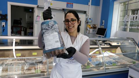 Betsy Remedios, dependienta de Congelados Lina, en Pontevedra.