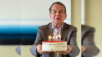 Abel Caballero celebra su 79 cumpleaños con un vídeo en sus redes sociales