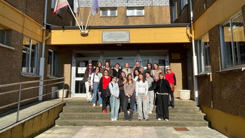 Este lunes recibieron a estudiantes del Lycee Professionnel Denis Papin.