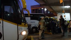 Autobuses en la d�rsena de la estaci�n de Pontevedra