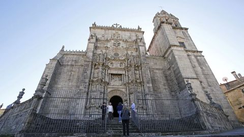 Baslica de Santa Mara de Pontevedra, construida por el gremio de mareantes, el colectivo que ms sufra los ataques piratas