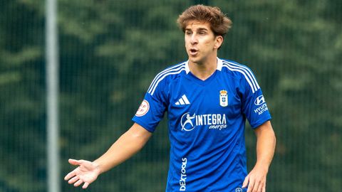 Rubén Valdera, con el Vetusta