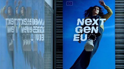 Un cartel promocionando los fondos Next Generation de la Uni�n Europea.