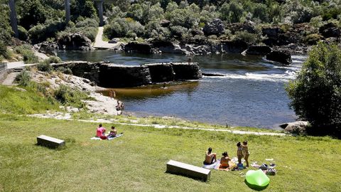 Imagen de archivo de la playa fluvial de Arbo.