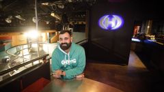 Daniel Veiga, natural de Vilaouruz, en A Pontenova, dirige ahora la discoteca Hermo de Muimenta