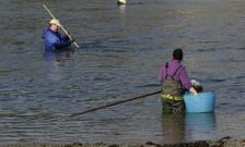 Los mariscadores sufrieron varios episodios de toxinas y vertidos durante este a�o. 