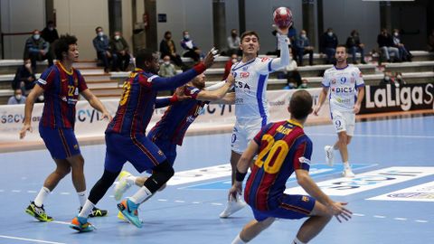 Balonmano Cisne vs Bar�a