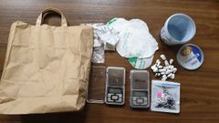 Objetos requisados en la detenci�n del d�a 26