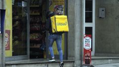 Imagen de archivo de un repartido de Glovo