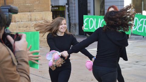 Puesta en escena de la Escuela de Teatro Goli Goli