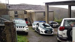 Varios veh�culos de las fuerzas de seguridad en el despliegue 