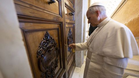 El papa Le�n XIV visit� este lunes los apartamentos pontificios