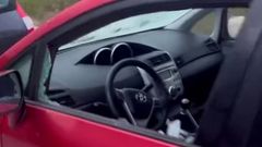 Cinco coches asaltados en una noche en Os Mallos