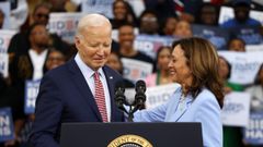 El presidente de Estados Unidos, Joe Biden, junto a su vicepresidenta, Kamala Harris.