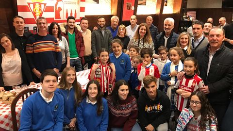 Peña sportinguista El Alleranu de Fito