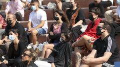 Un grupo de artistas participantes en el encuentro del Gai�s, en un acto institucional. 