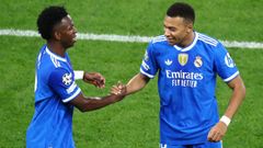 Vinicius y Mbapp, durante el partido ante el Olimpiaks.