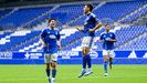 Reina, con Aldasoro y Youness, celebra un gol en el Real Oviedo-Le Havre