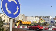 El acceso a la carretera desde la rotonda ya est� cortado
