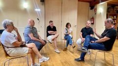 Reuni�n de la Agrupaci�n Socialista de Gij�n con vecinos de Cimavilla