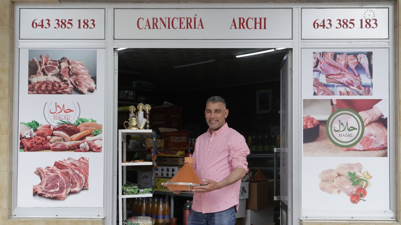Abdelkader Archi, migrante marroquí: «Yo no cambio Arteixo por nada»