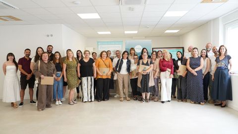 Los participantes en el programa recibieron sus correspondientes diplomas.