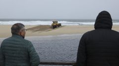 Trabajos para abrir el canal de Baldaio