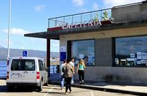 El servicio, ubicado en el pantal�n del transbordador, est� cerrado desde hace a�o y medio.