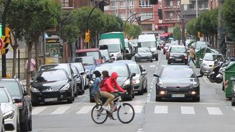 tr�fico coches.Calle de Gij�n