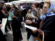 A organizaci�n vender� sombreiros para sufragar gastos.