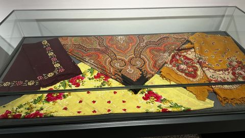 Pauelos usados por las modelos del pintor Sotomayor en su estudio