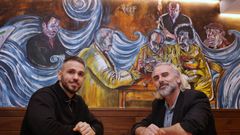 Andy Garc�a Molla, responsable del nuevo Vita-K, y el artista �lvaro Dorda, ante el mural pintado en el local inaugurado el martes y que homenajea a Correa Corredoira, Chel�n, Mon Vasco, Jorge Cabezas, Xaime Cabanas y Alfonso Abelenda
