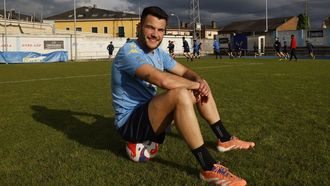 Pablo Castr&iacute;n, antes del entrenamiento del Ribadeo el pasado mi&eacute;rcoles.