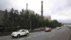 La f�brica de Ence en Louriz�n, durante una reciente protesta de trabajadores con veh�culos