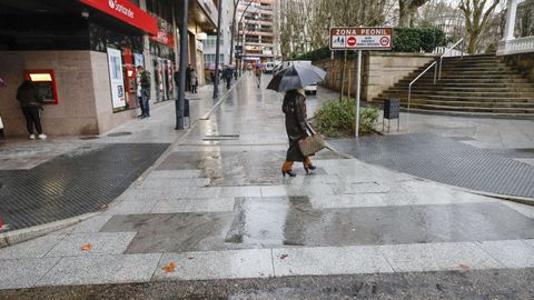 En el arranque de Xaqu�n Lorenzo ya casi no quedan losas sin sustituir por cemento.