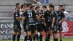 Jugadores del Arousa celebrando un gol de la primera jornada