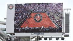 Una pieza de un marcador causa heridos en Roland Garros