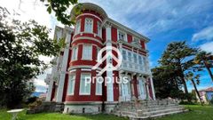 El palacete Villa Teresa, ubicado en Colombres (Ribadedeva)