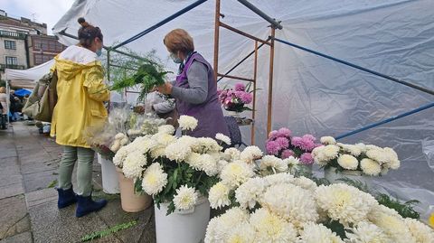 Mercado de las flores de difuntos en la Ferrera