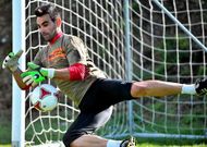 El portero rote�o se hab�a fracturado el radio de su brazo derecho en la inserci�n con la mu�eca.