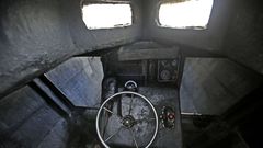 El destartalado interior del narcosubmarino