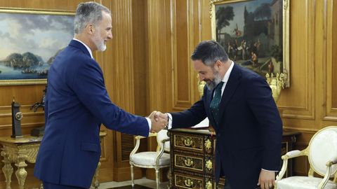 Santiago Abascal y Felipe VI en La Zarzuela.