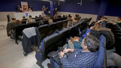 Adem�s de los locales, las 29 asociaciones disponen de otros espacios de usos generales como un sal�n de actos. En la imagen, una actividad de Adicam