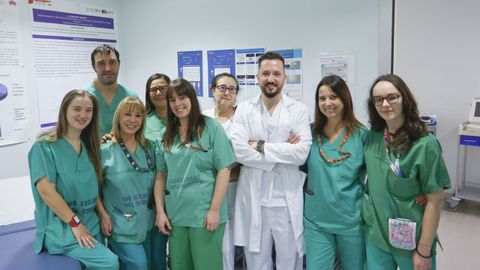 Equipo de enfermer�a de�la Unidad de�Electrofisiolog�a del servicio de Cardiolog�a del HULA, que se encarga de realizar la monitorizaci�n en remoto como apoyo a la presencial.