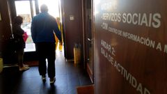 Los servicios sociales municipales tramitan las ayudas para la ayuda a domicilio