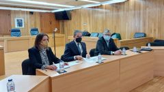 Olalla D�az, jueza decana de Lugo;  Jos� Mar�a G�mez y D�az-Castroverde, presidente del TSXG, y Edgar Cloos, presidente de la Audiencia de Lugo, juntos en la visita del segundo a la ciudad amurallada. 