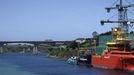  Vista de la r�a del Eo en Figueras y con el puente de los Santos